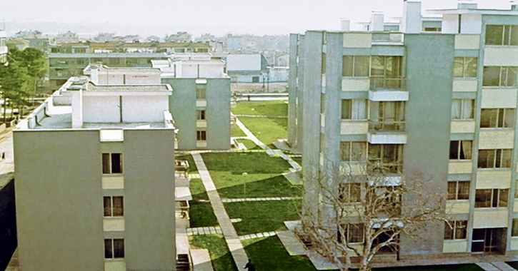 TOKİ Türkiye İş Bankası Bakırköy Apartmanları (1966)